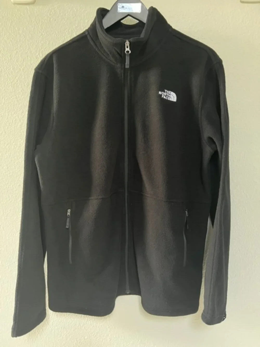 The North Face Men’s Woodland Green &Black Fleece Full-Zip Jacket
